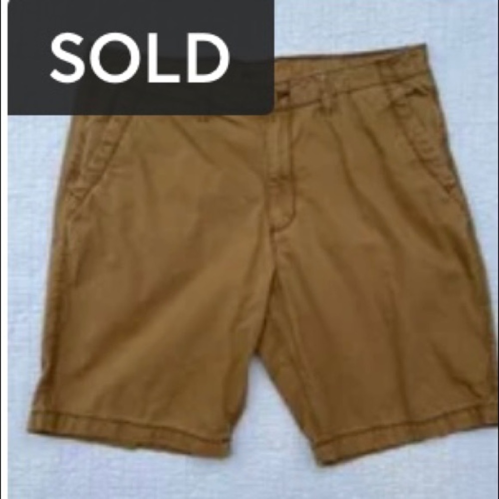 Old Navy Khaki Shorts 36
